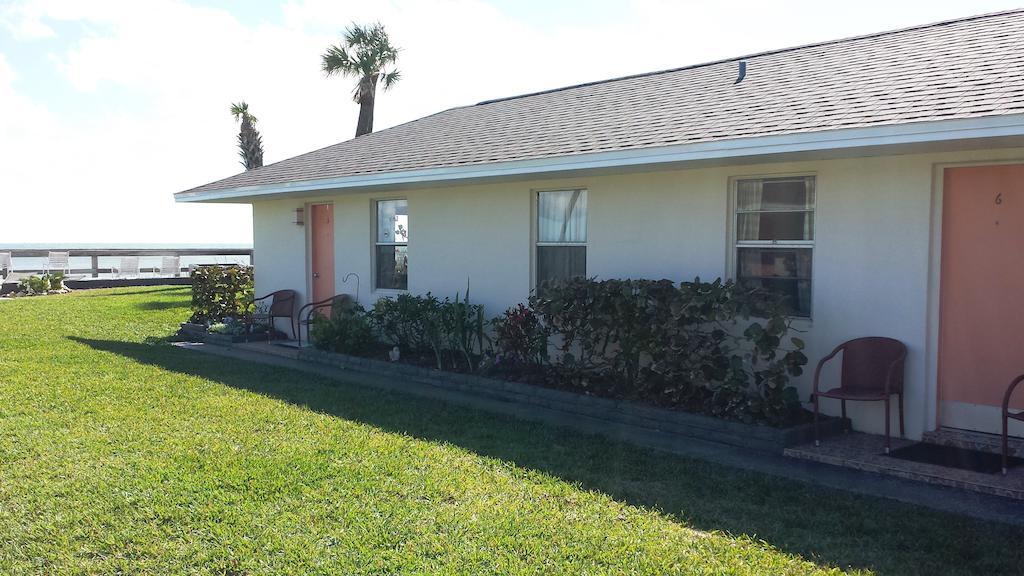 Surf Studio Beach Resort Cocoa Beach Bagian luar foto