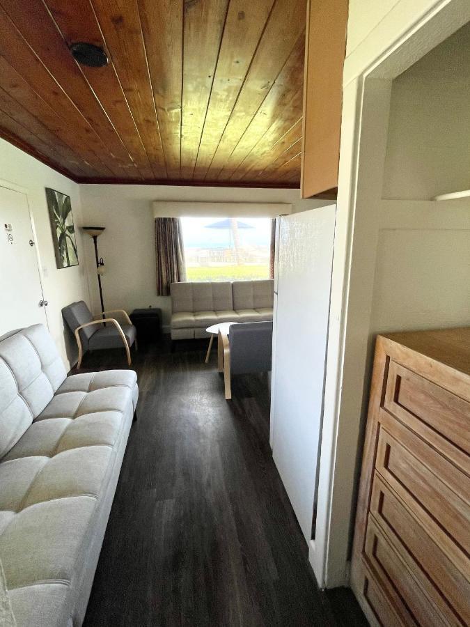 Surf Studio Beach Resort Cocoa Beach Bagian luar foto